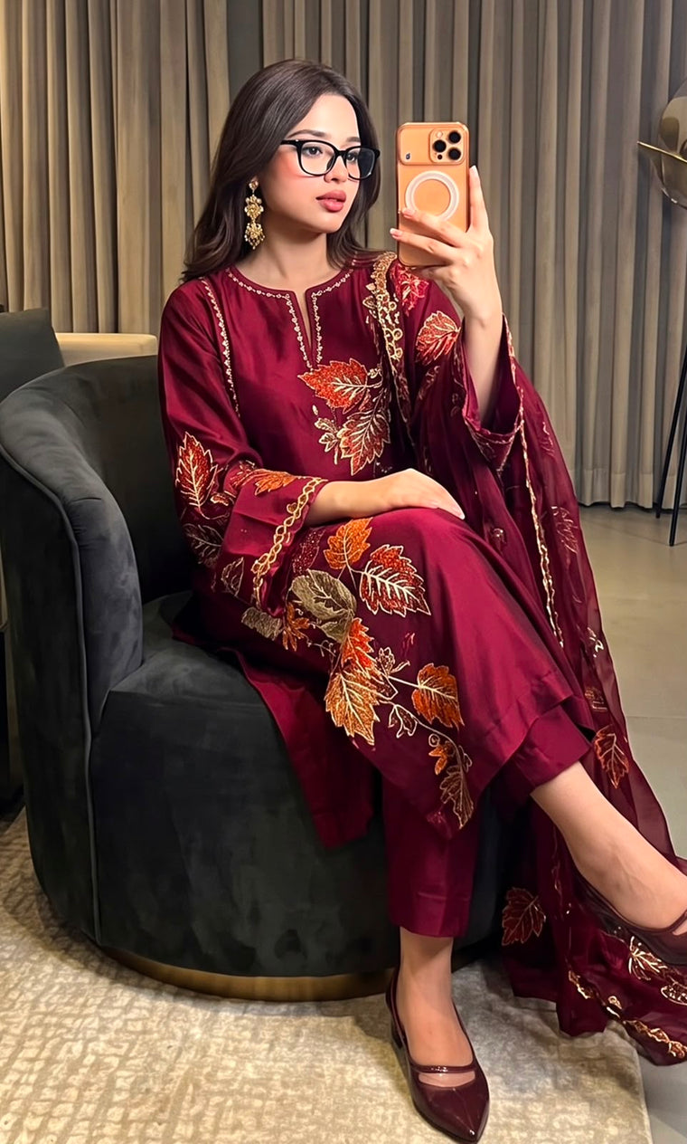 Murk Shehmoz collection