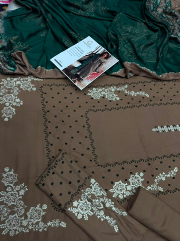 Dhanak 3PC – Heavy Embroidered Collection